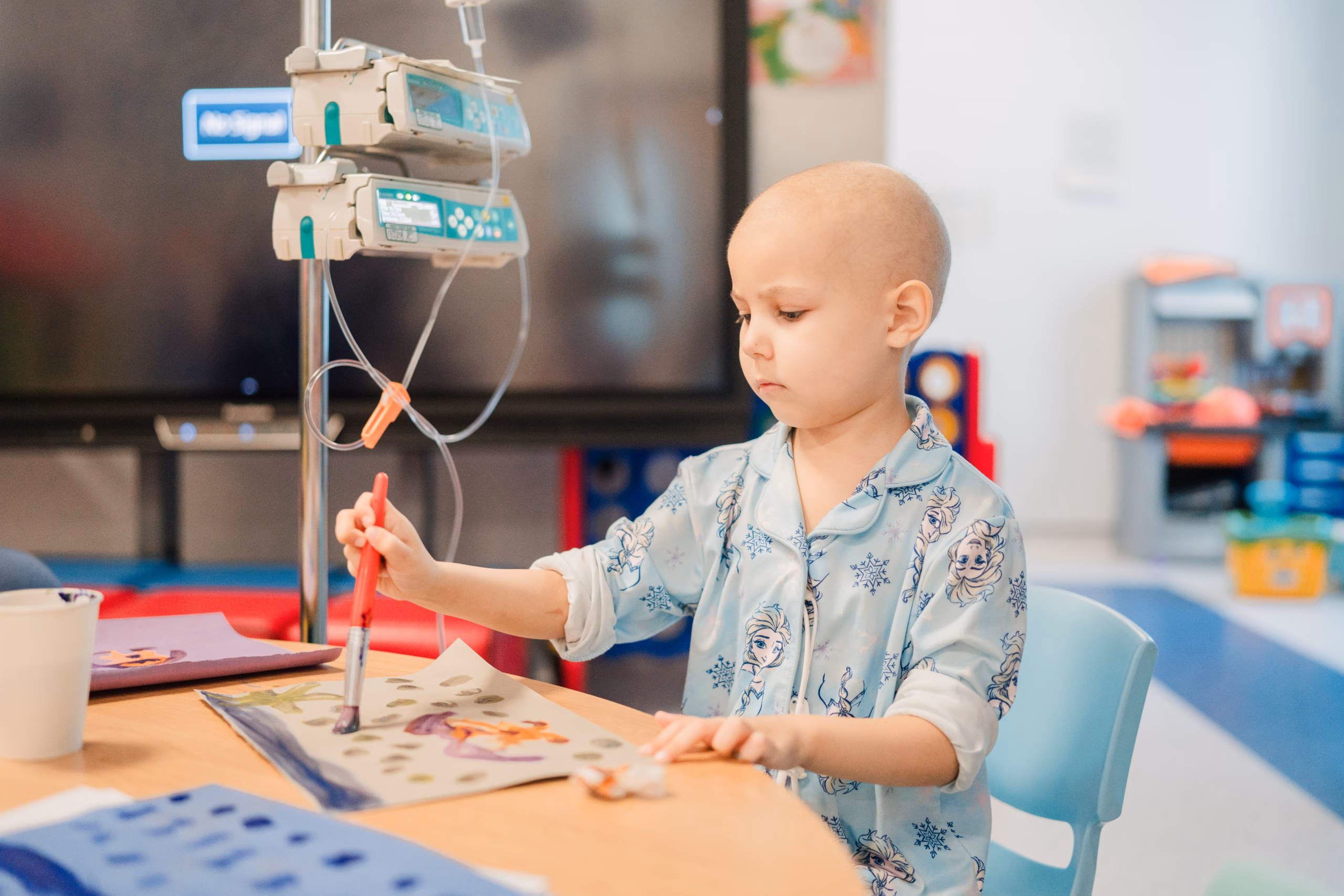 cancer patient painting in the wards
